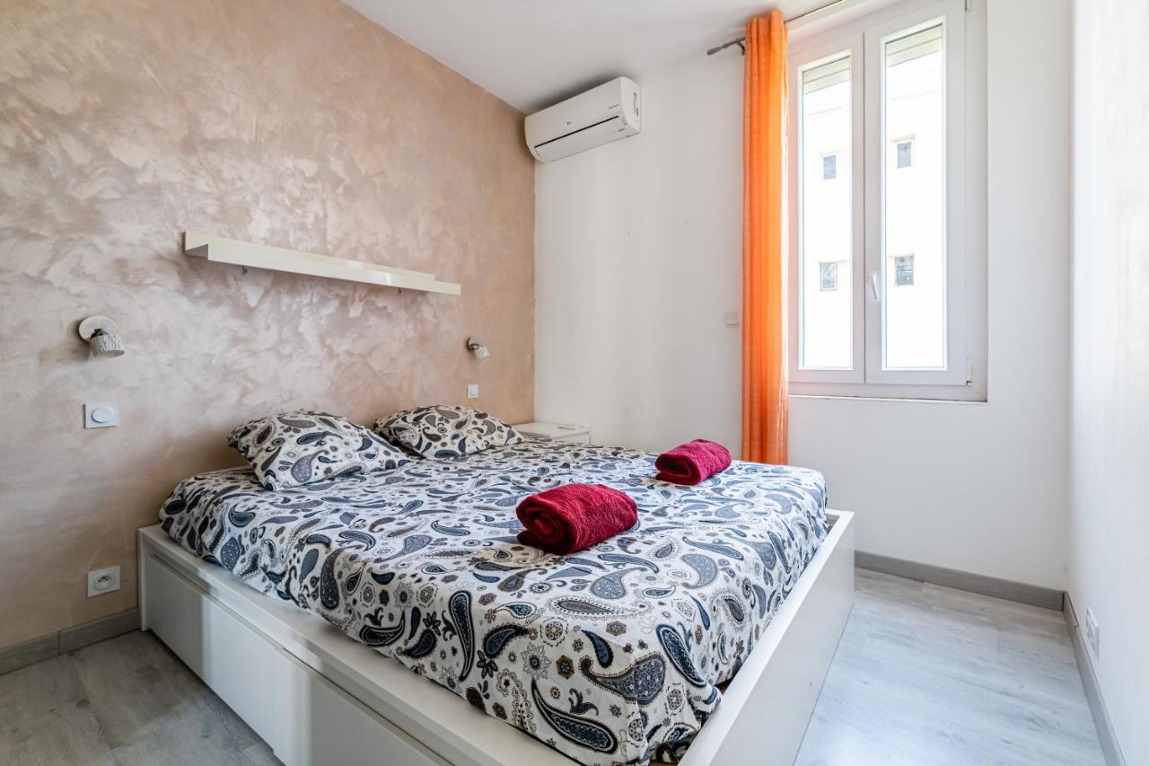 T3 Moderne Et Cosy Au Bord De Mer Marseille Luaran gambar